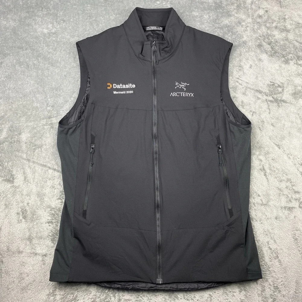 Arcteryx Atom SL Vest Mens Sz M Black Insulated Lightweight Pockets Company Logo